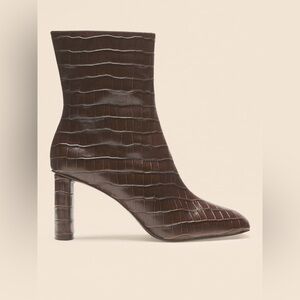 Reformation Brown Croc Effect Boots Size 9.5